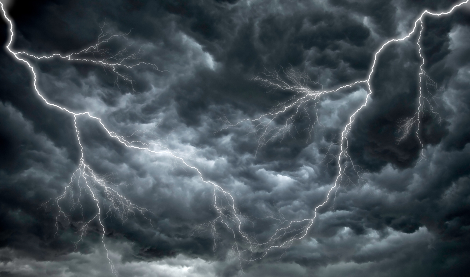 Severe Weather Preparedness Checklist: Stay Safe and Ready