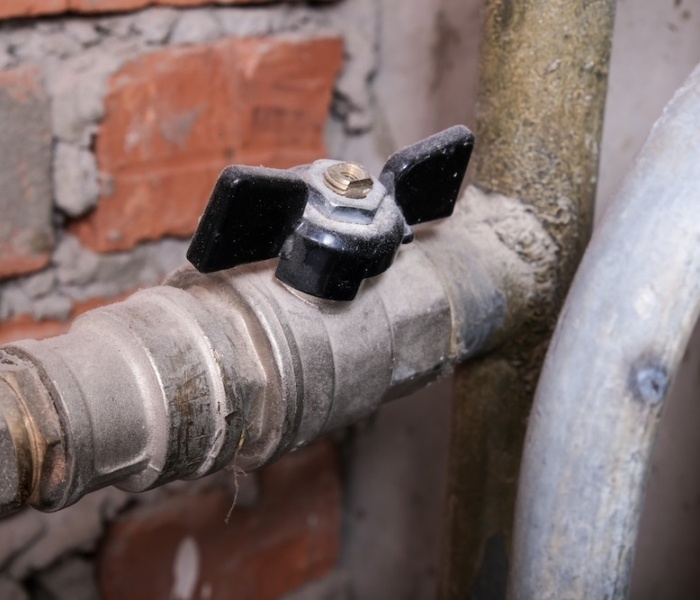 When & How to Shut Off Your Water to Avoid Water Damage